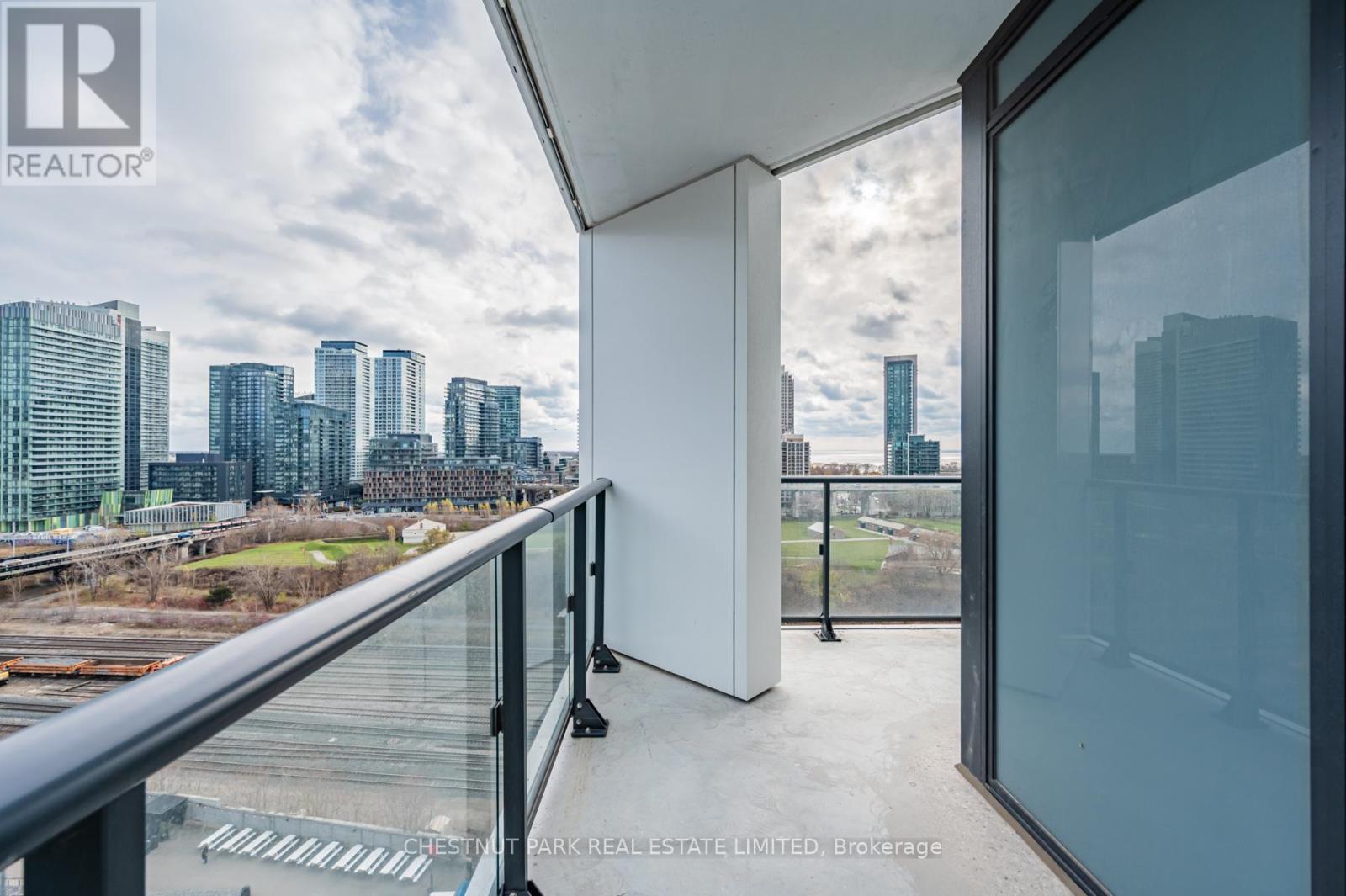 1102 - 9 Tecumseth Street, Toronto, Ontario  M5V 0S5 - Photo 28 - C13175448