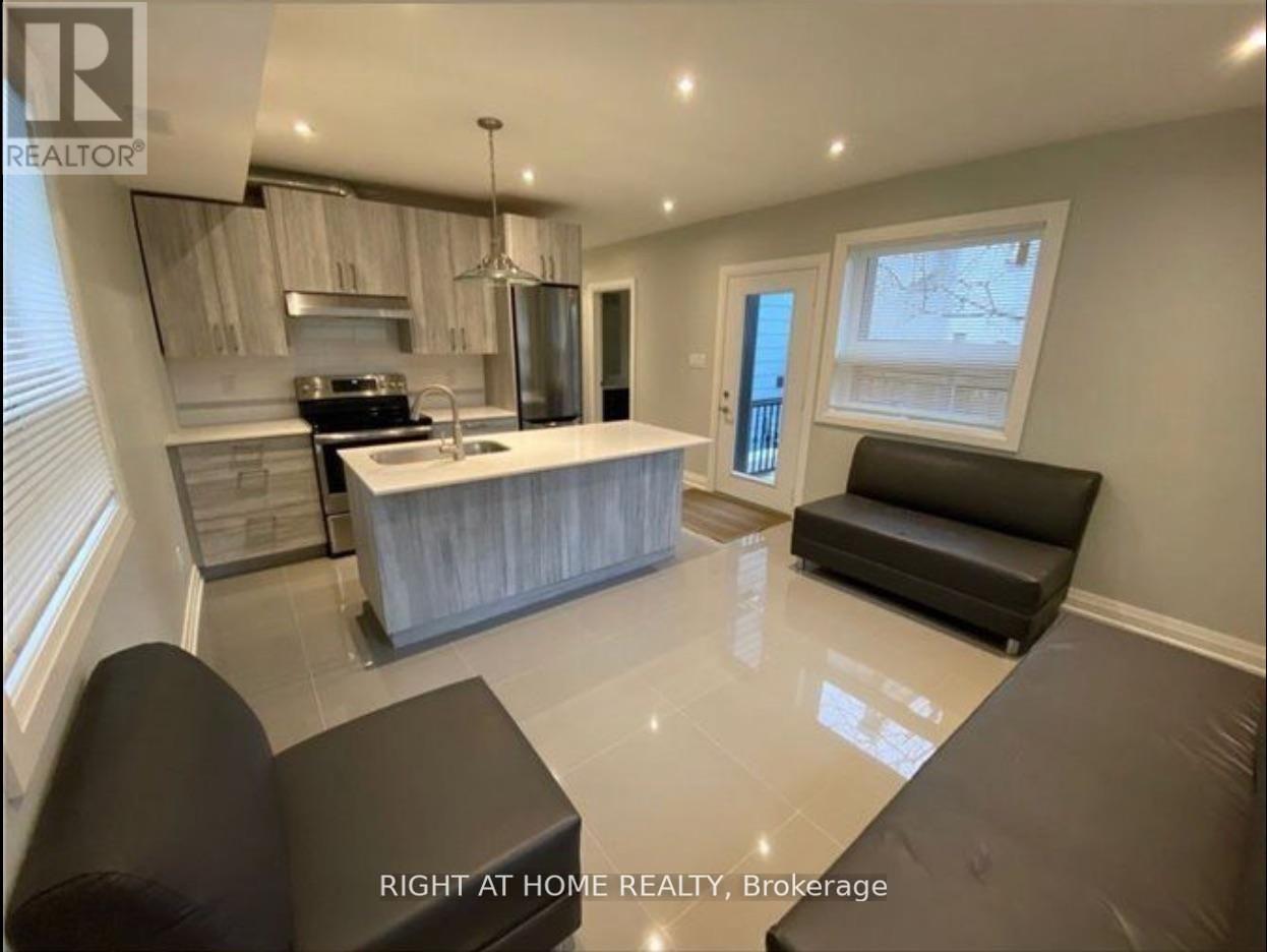 1 - 31 Alma Avenue, Toronto, Ontario  M6J 1N2 - Photo 4 - C13175506