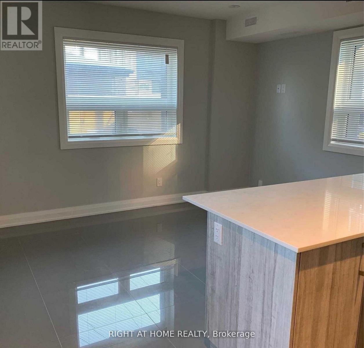 1 - 31 Alma Avenue, Toronto, Ontario  M6J 1N2 - Photo 5 - C13175506
