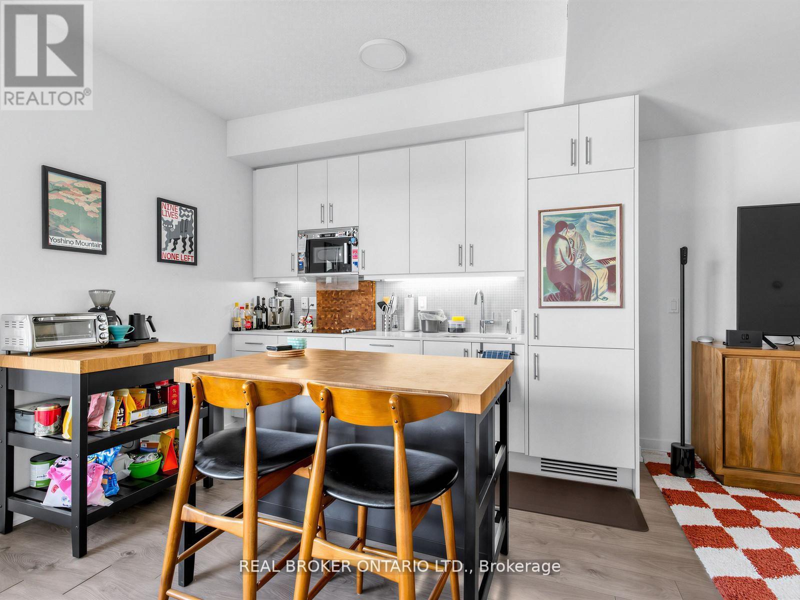 1503 - 297 College Street, Toronto, Ontario  M5T 0C2 - Photo 2 - C13175656