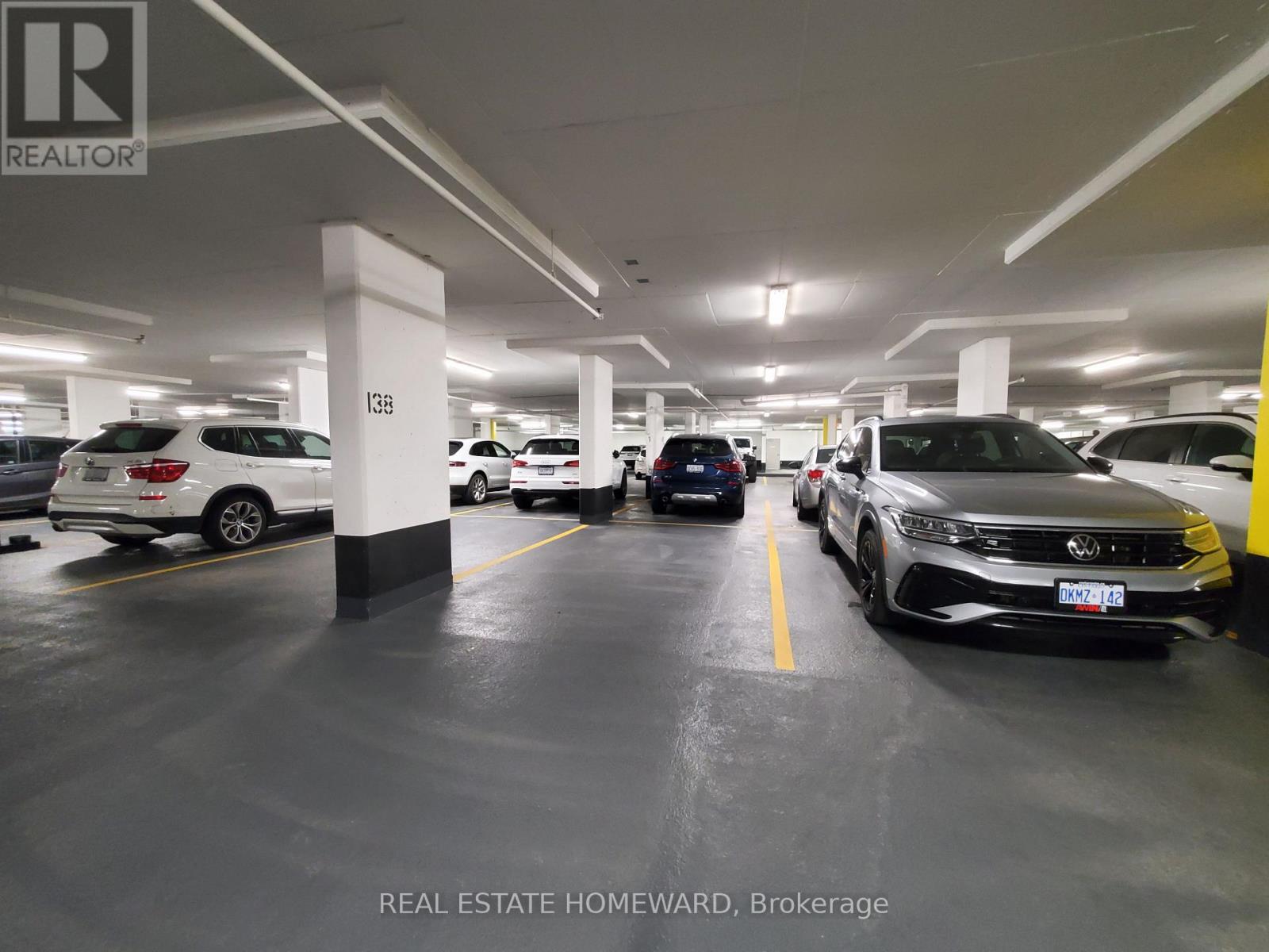P3-#138 - 29 Queens Quay E, Toronto, Ontario  M5E 0A4 - Photo 3 - C13175666