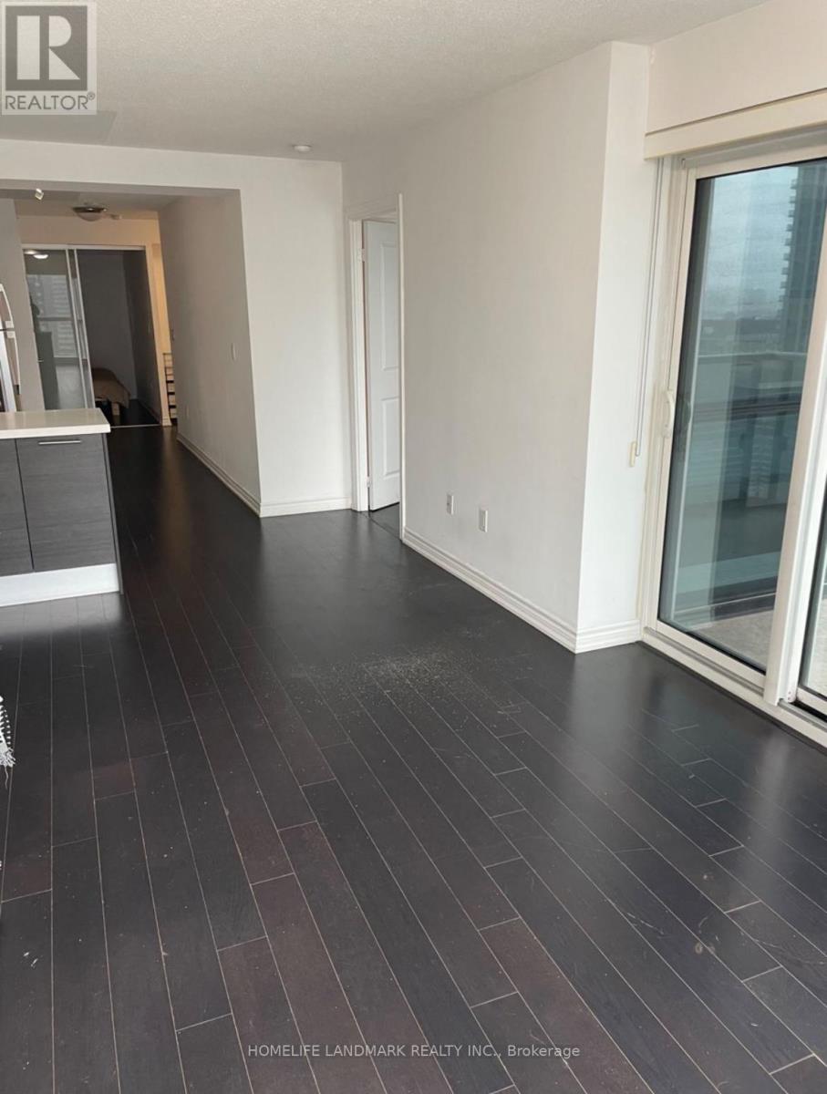 2016 - 386 Yonge Street, Toronto, Ontario  M5B 0A5 - Photo 8 - C13175672