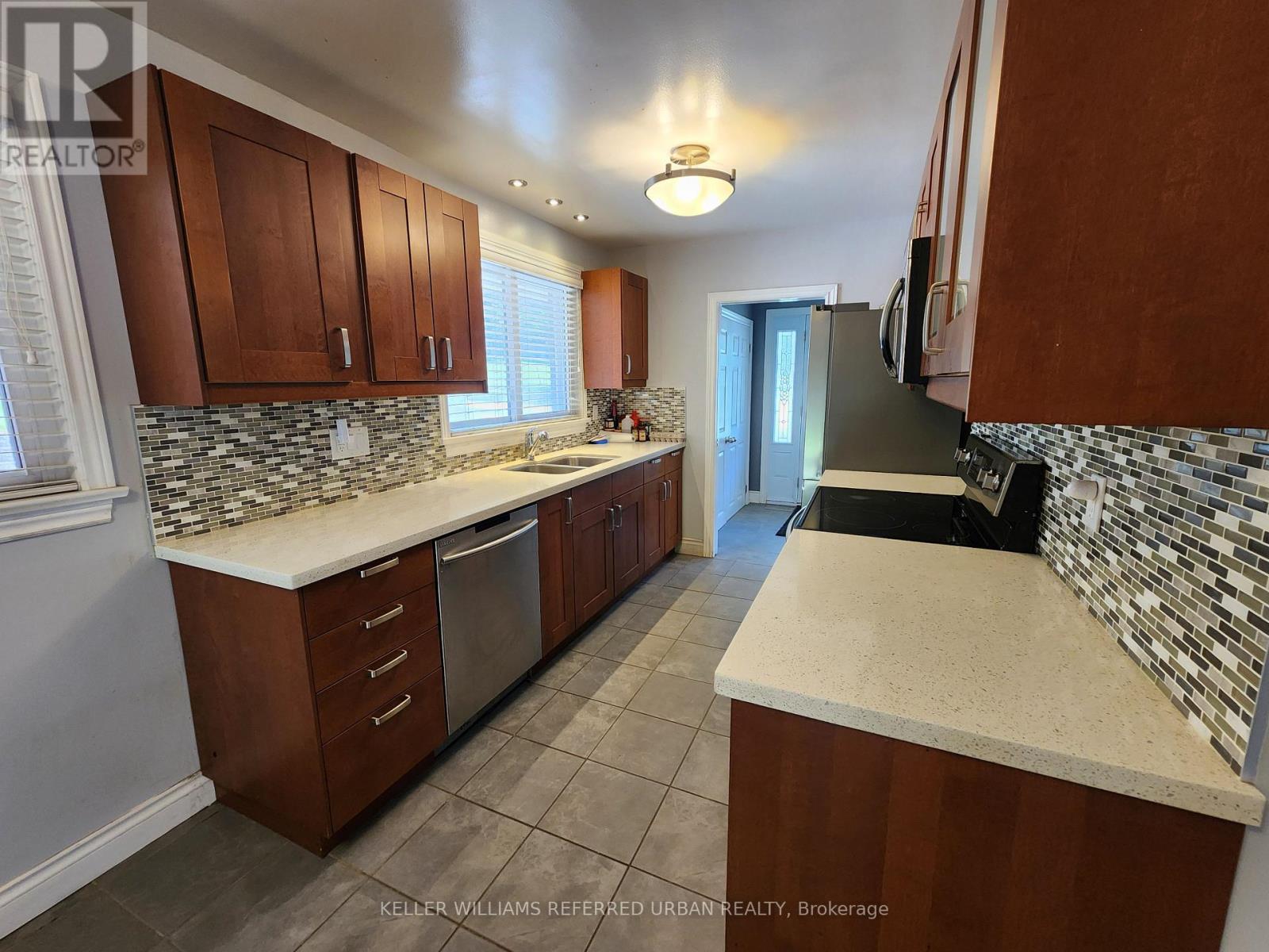 82 Havenbrook Boulevard, Toronto, Ontario  M2J 1B2 - Photo 8 - C13175674