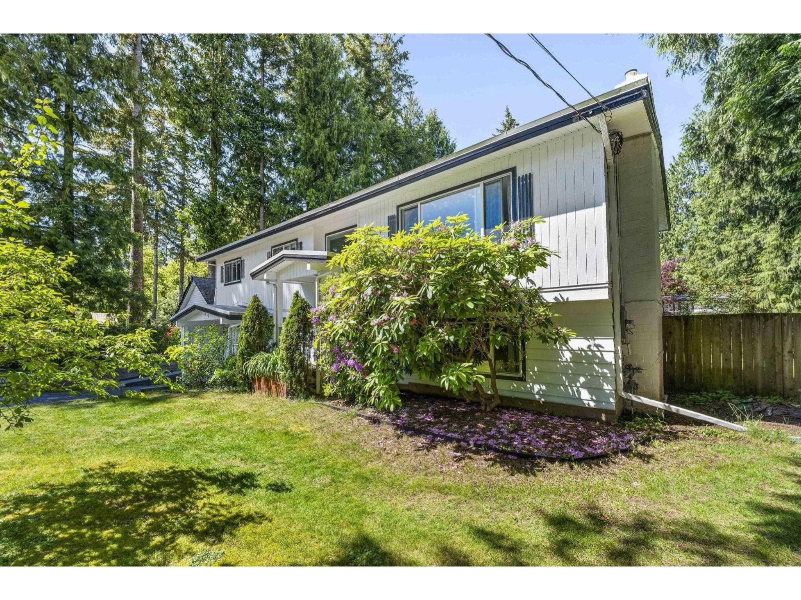 19847 38a Avenue, Langley, British Columbia  V3A 2V1 - Photo 2 - R3127301