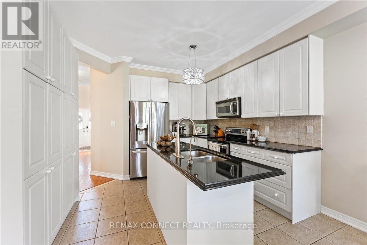 67 Cranborne Crescent, Whitby, Ontario  L1M 2M1 - Photo 11 - E13175360