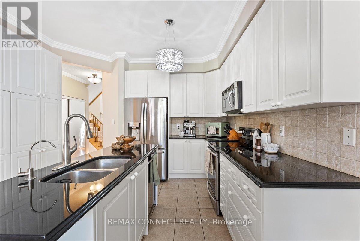 67 Cranborne Crescent, Whitby, Ontario  L1M 2M1 - Photo 12 - E13175360