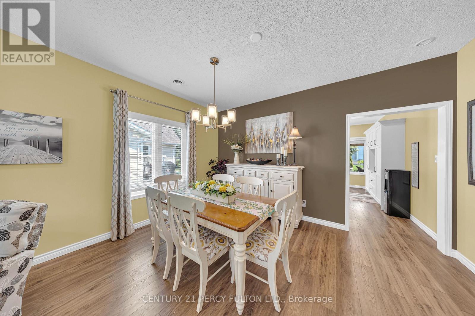 6 Niagara Trail, Clarington, Ontario  L1B 1B9 - Photo 8 - E13175382