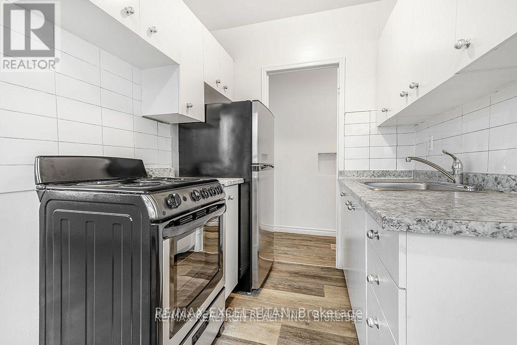 306 - 156 Kingston Road, Toronto, Ontario  M4L 1S7 - Photo 14 - E13175420
