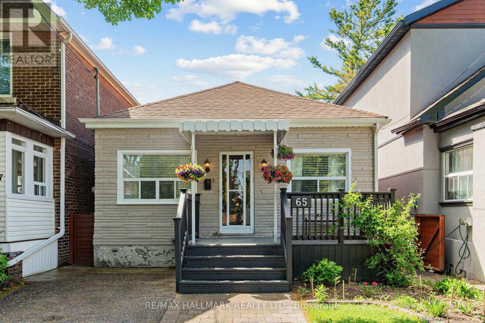 65 WALLINGTON AVENUE, Toronto, Ontario