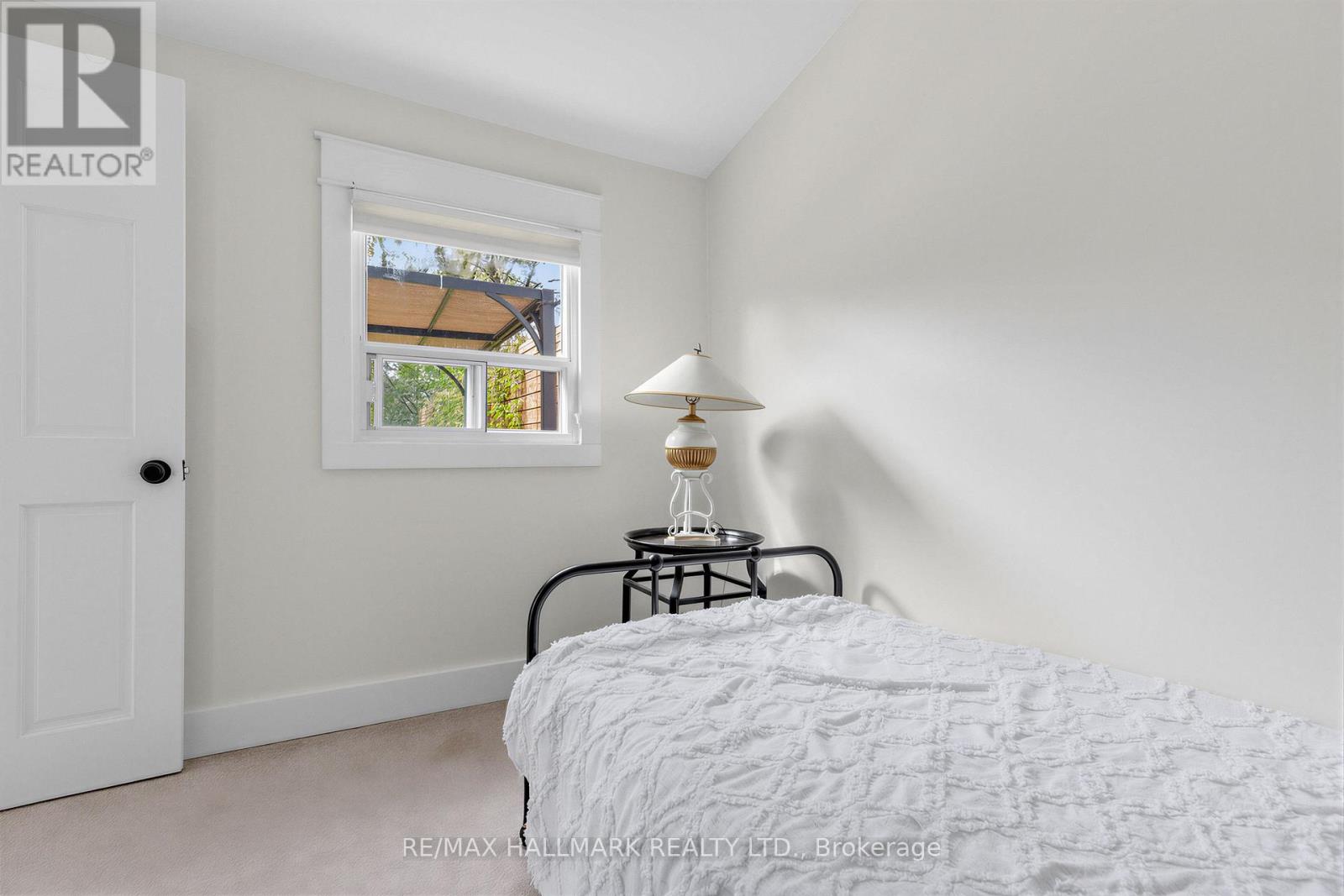 65 Wallington Avenue, Toronto, Ontario  M4C 2N2 - Photo 18 - E13175450
