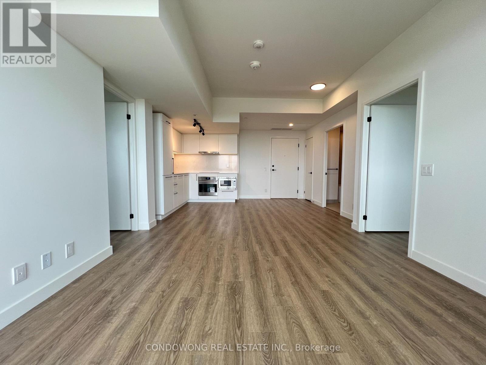 609 - 1050 Eastern Avenue, Toronto, Ontario  M4L 0B7 - Photo 3 - E13175482
