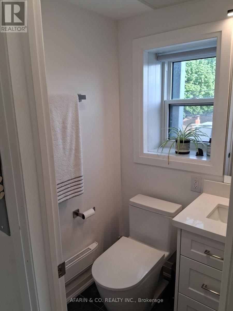 Unit 3 - 79 Cedarvale Avenue, Toronto, Ontario  M4C 4J6 - Photo 14 - E13175502