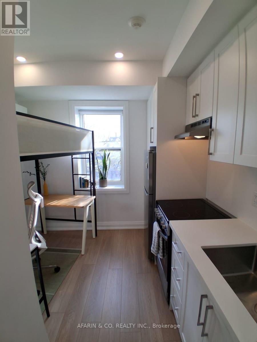 Unit 3 - 79 Cedarvale Avenue, Toronto, Ontario  M4C 4J6 - Photo 8 - E13175502