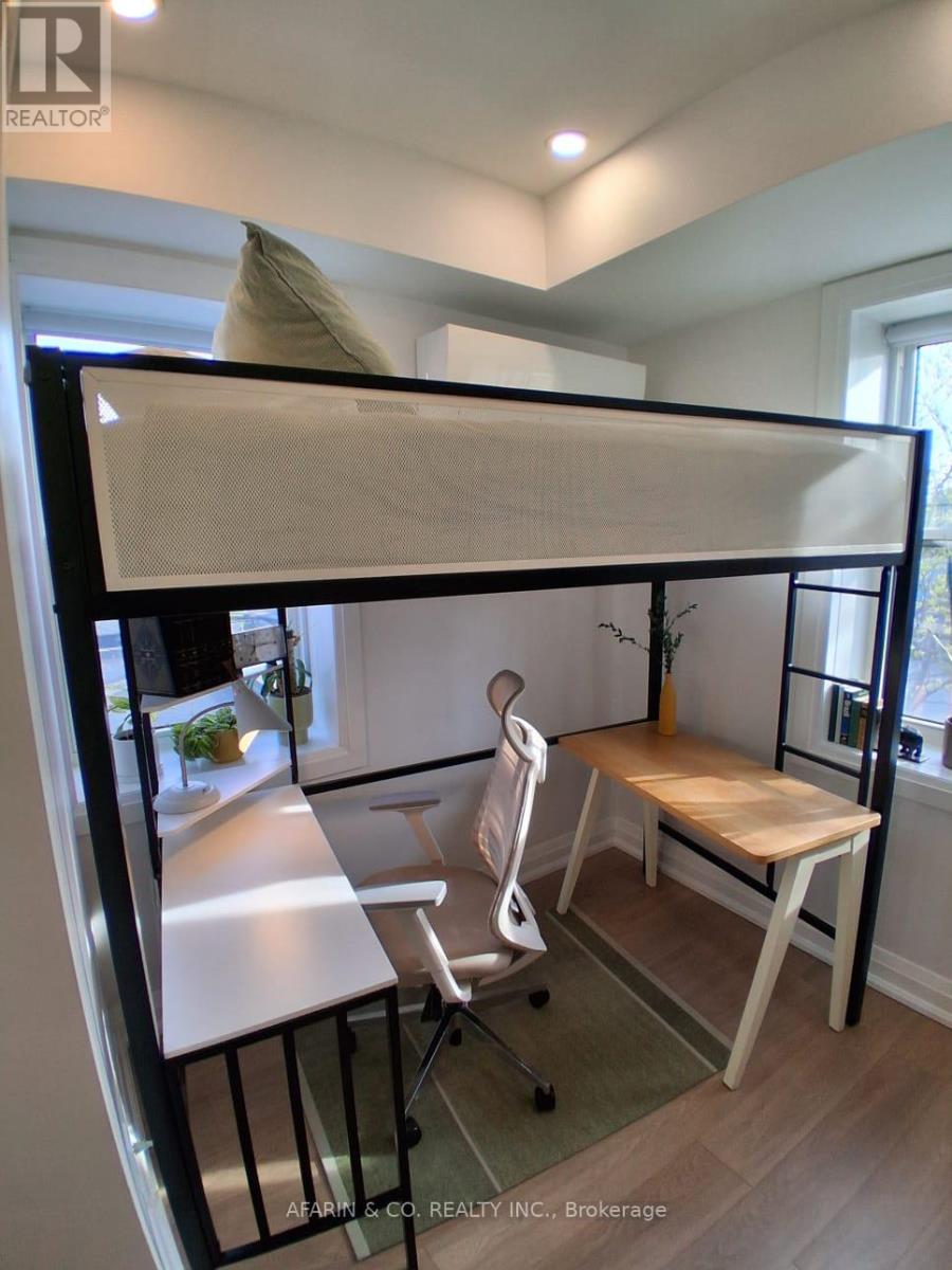 Unit 3 - 79 Cedarvale Avenue, Toronto, Ontario  M4C 4J6 - Photo 9 - E13175502