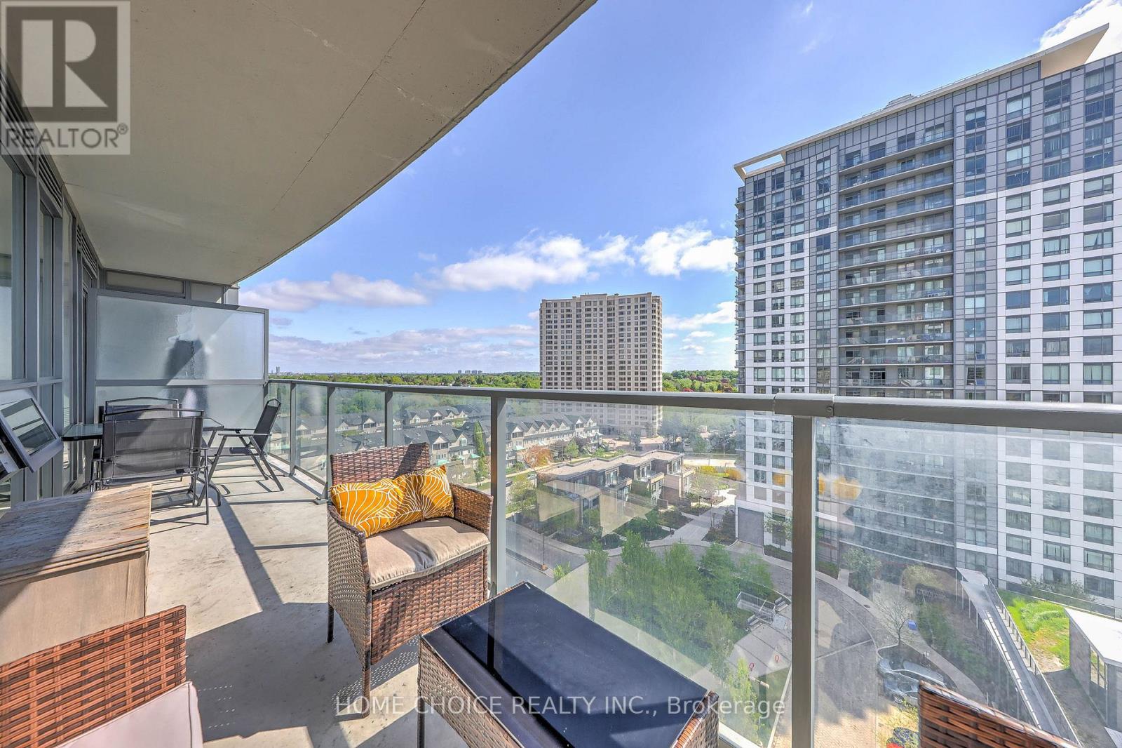 1101 - 185 Bonis Avenue, Toronto, Ontario  M1T 0A4 - Photo 5 - E13175620