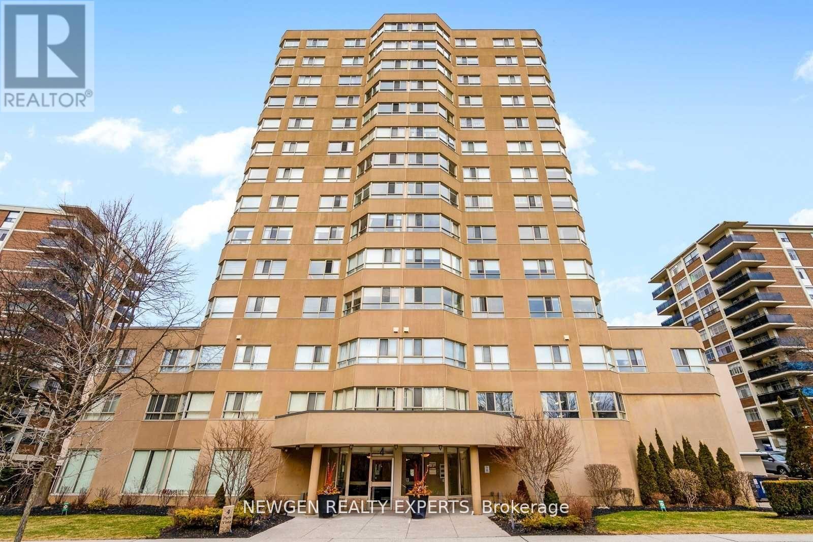 1514 - 4 PARK VISTA DRIVE, Toronto, Ontario