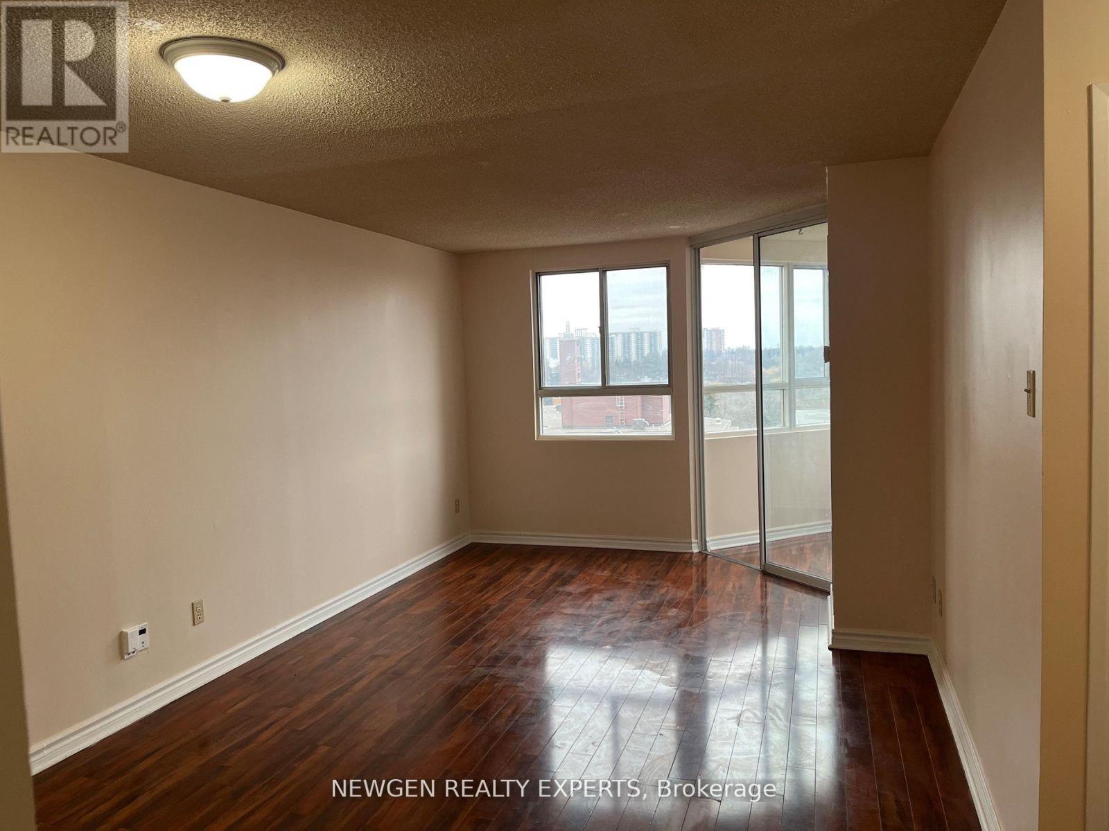 1514 - 4 Park Vista Drive, Toronto, Ontario  M4B 3M8 - Photo 2 - E13175638