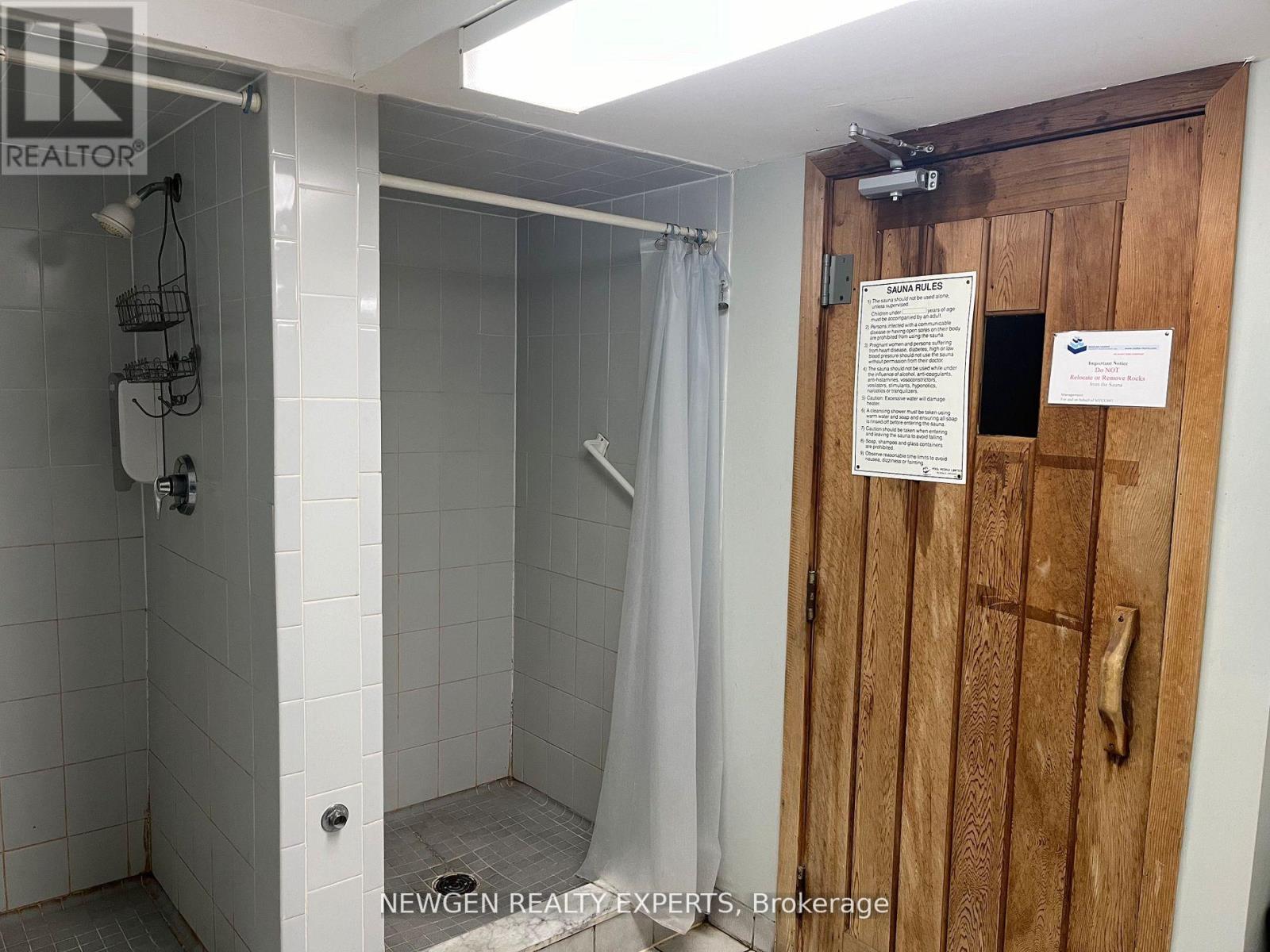 1514 - 4 Park Vista Drive, Toronto, Ontario  M4B 3M8 - Photo 20 - E13175638