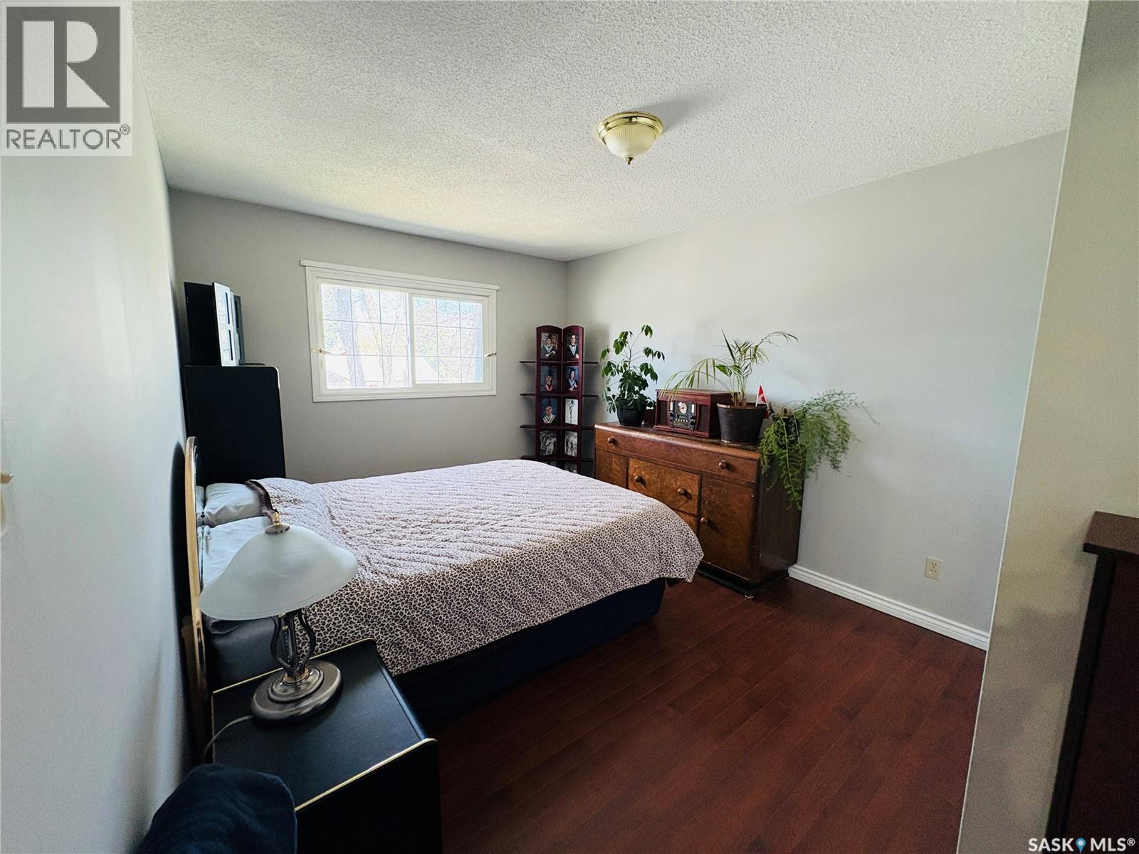 1230 Chaplin Street E, Swift Current, Saskatchewan  S9H 1K1 - Photo 17 - SK037082