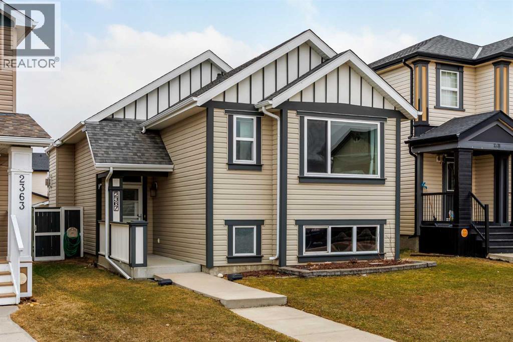 2367 Sagewood Gate SW, Airdrie, Alberta  T4B 3M7 - Photo 3 - A2310565