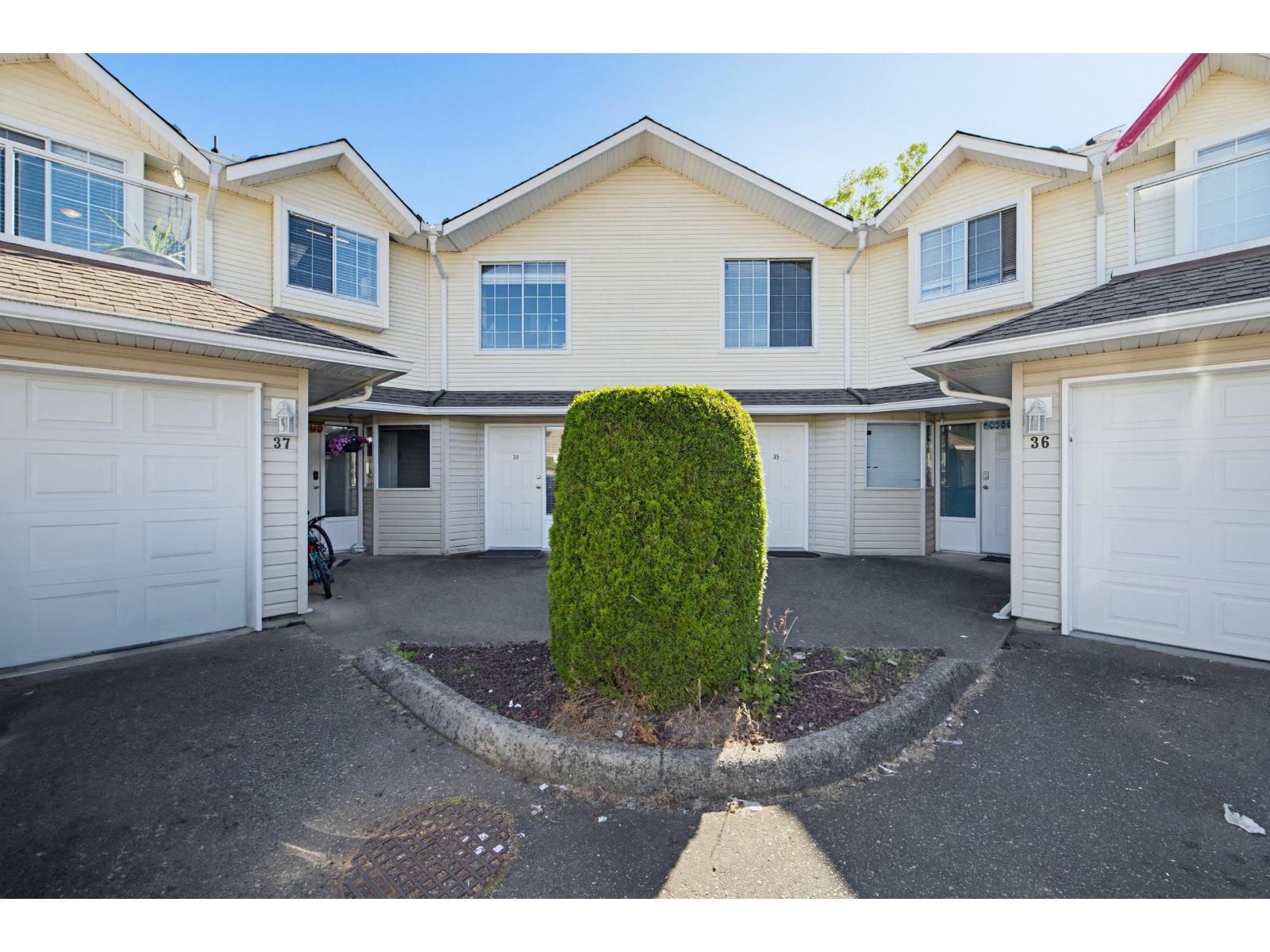 38 31255 Upper Maclure Road, Abbotsford, British Columbia  V2T 5N4 - Photo 2 - R3127201