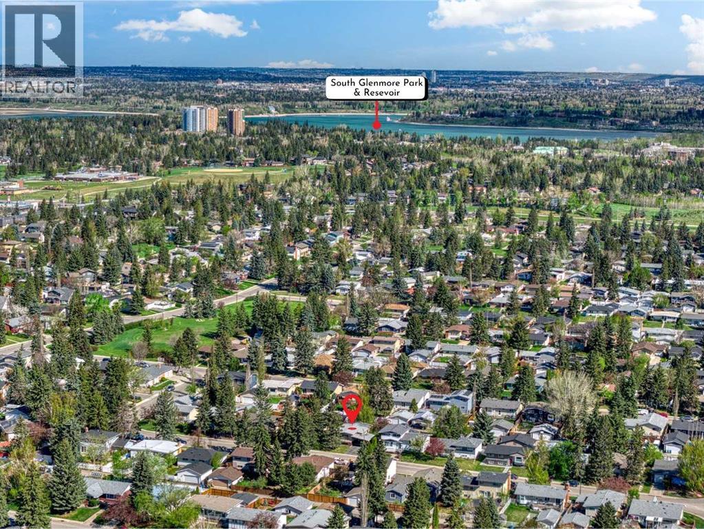 83 Brazeau Crescent SW, Calgary, Alberta  T2W 0Z2 - Photo 43 - A2310572