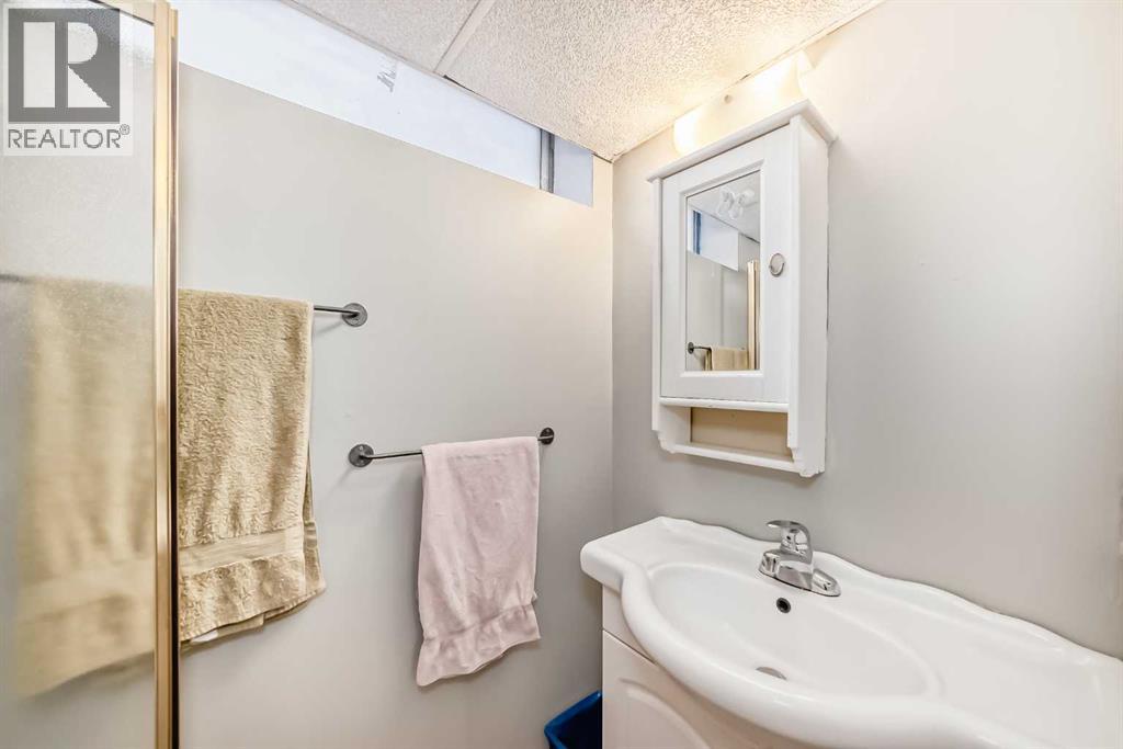 308 Cannington Place SW, Calgary, Alberta  T2W 1Z9 - Photo 34 - A2311383