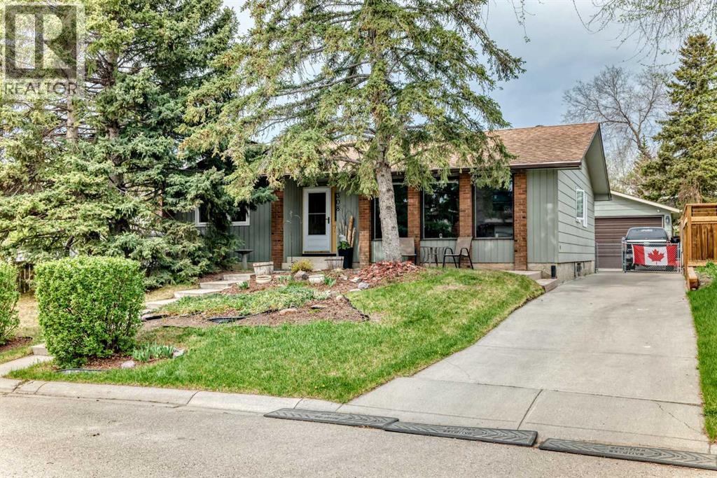 308 Cannington Place SW, Calgary, Alberta  T2W 1Z9 - Photo 3 - A2311383