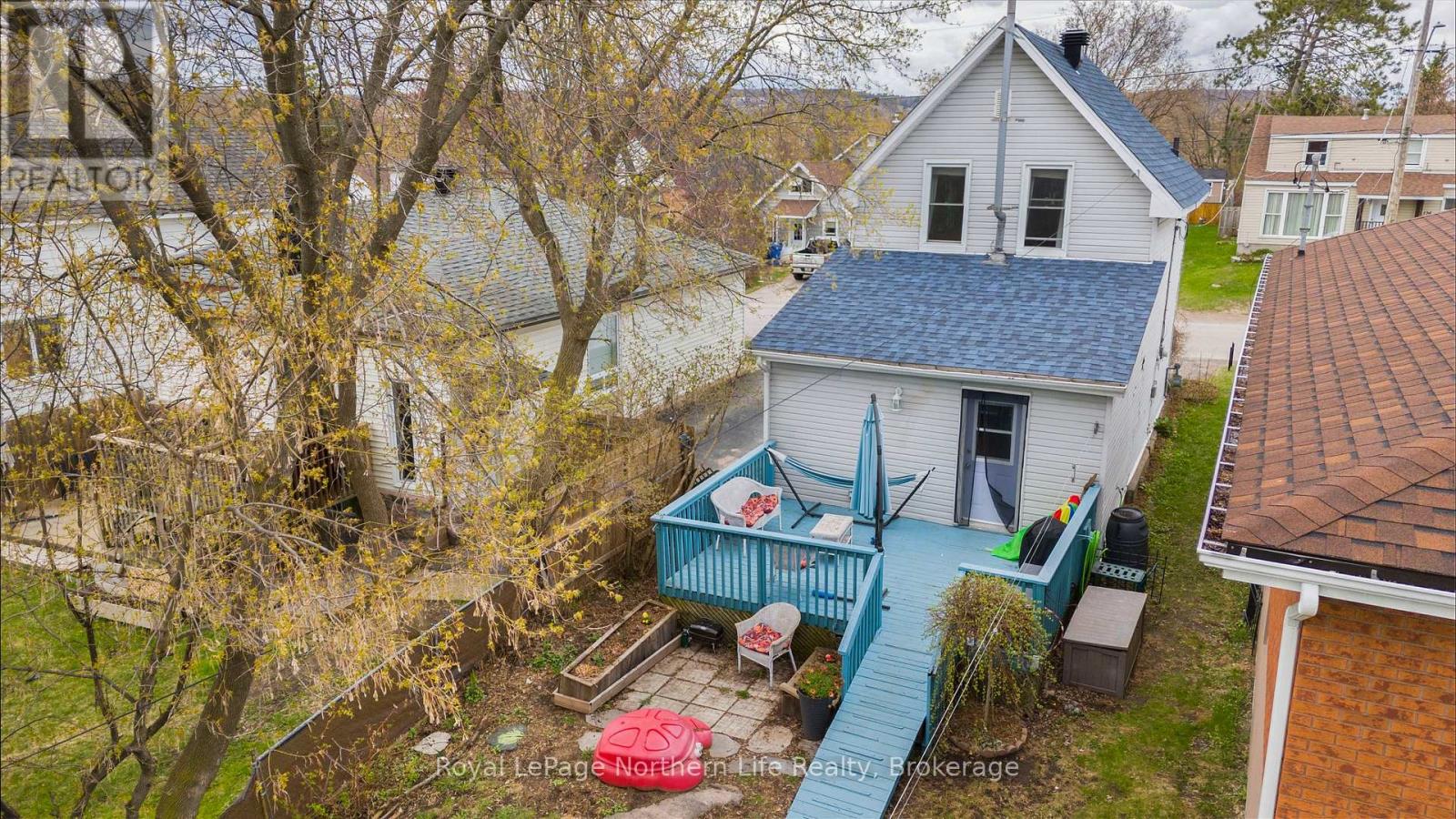 137 Fourth Avenue W, North Bay, Ontario  P1B 3M7 - Photo 42 - X13134356