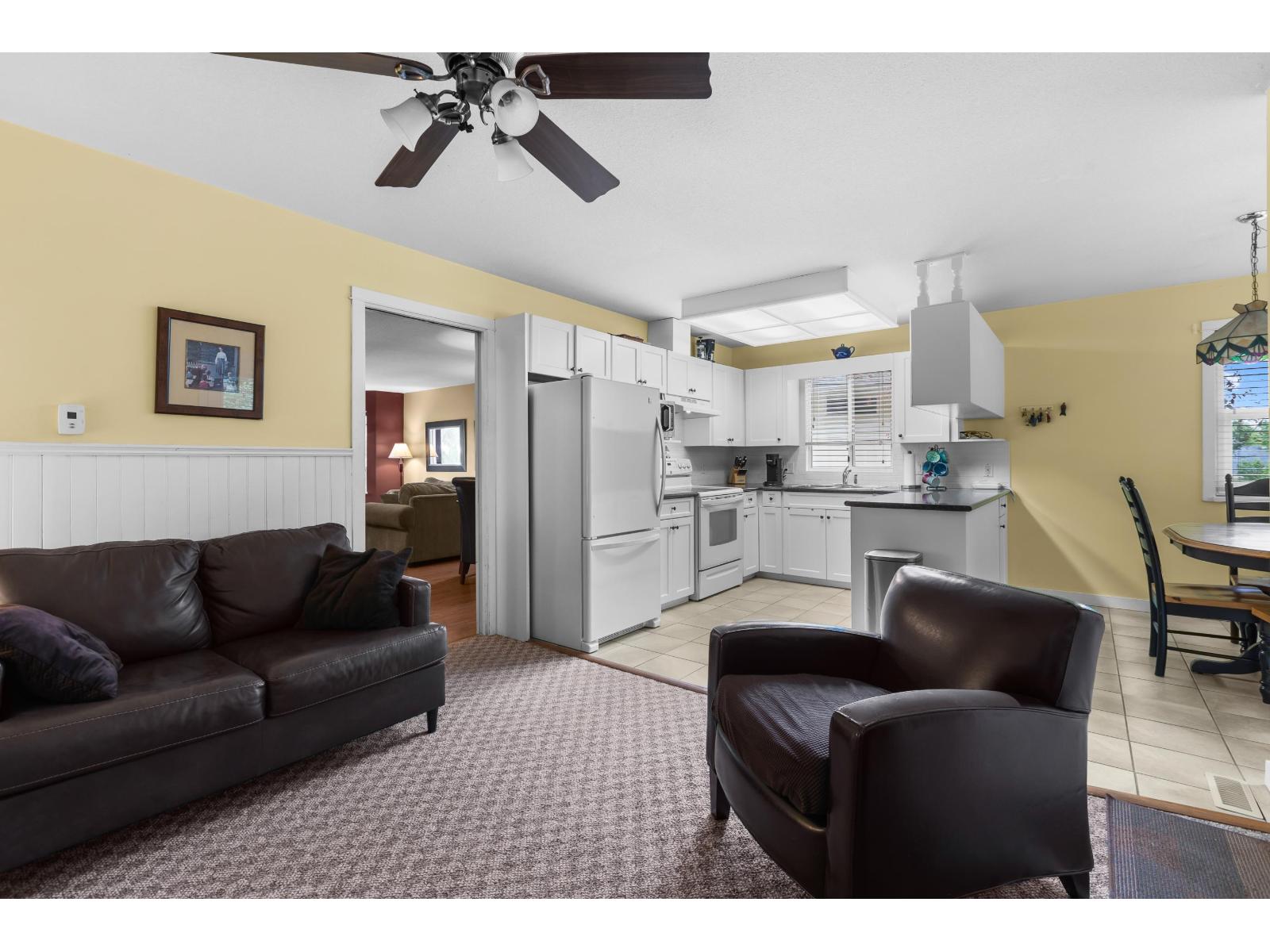 31472 Crossley Court, Abbotsford, British Columbia  V2T 5G8 - Photo 15 - R3126865
