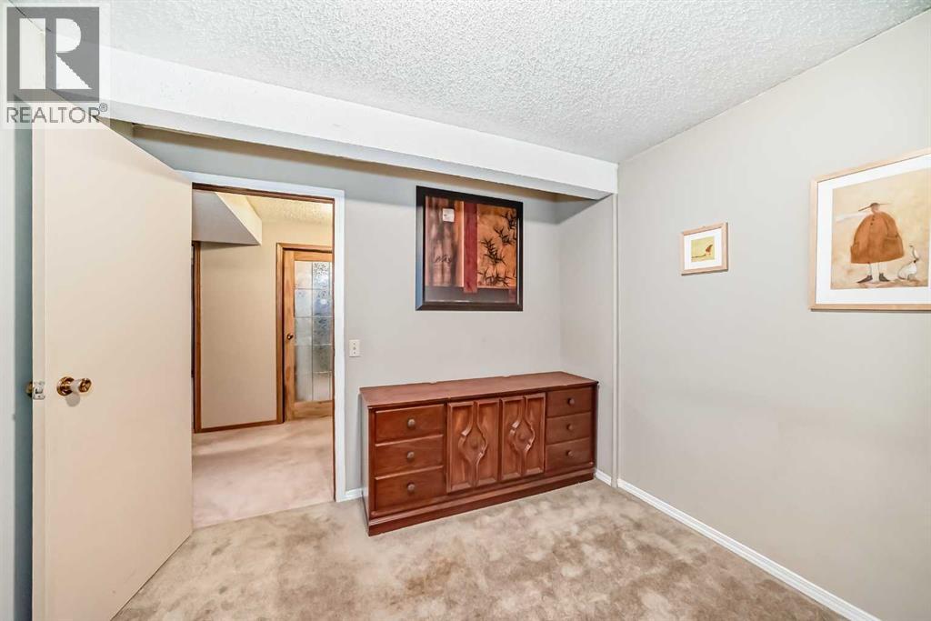 308 Cannington Place SW, Calgary, Alberta  T2W 1Z9 - Photo 33 - A2311383