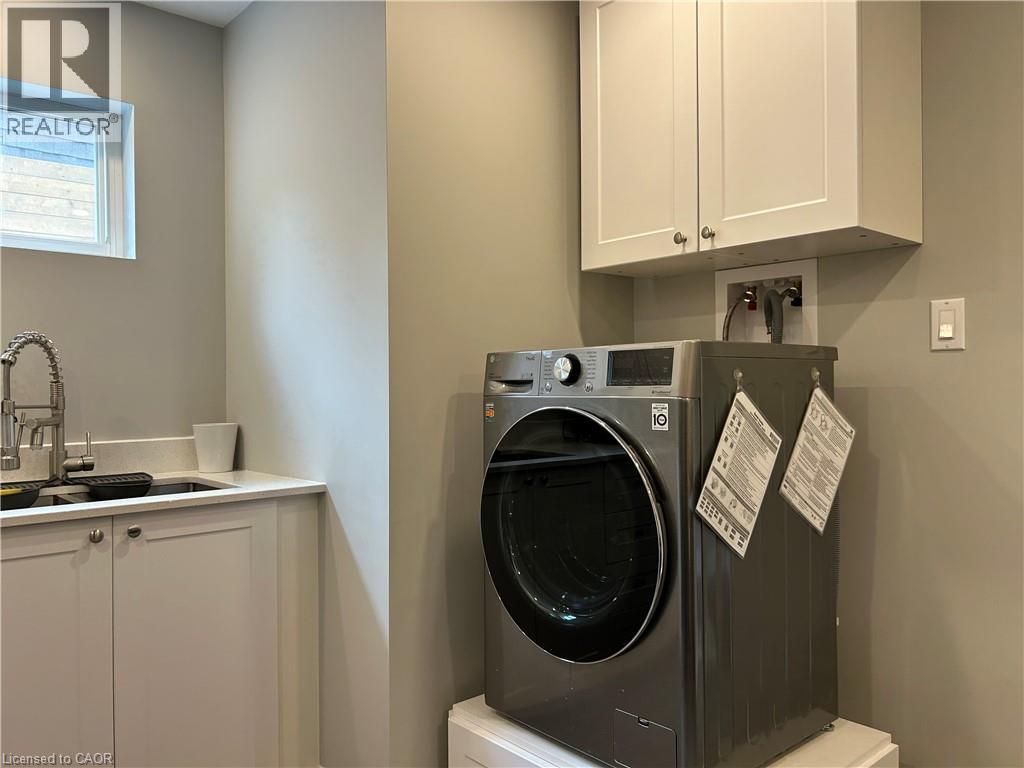 4258 Longmoor Avenue Unit# Lower, Burlington, Ontario  L7L 4Z9 - Photo 7 - 40833478