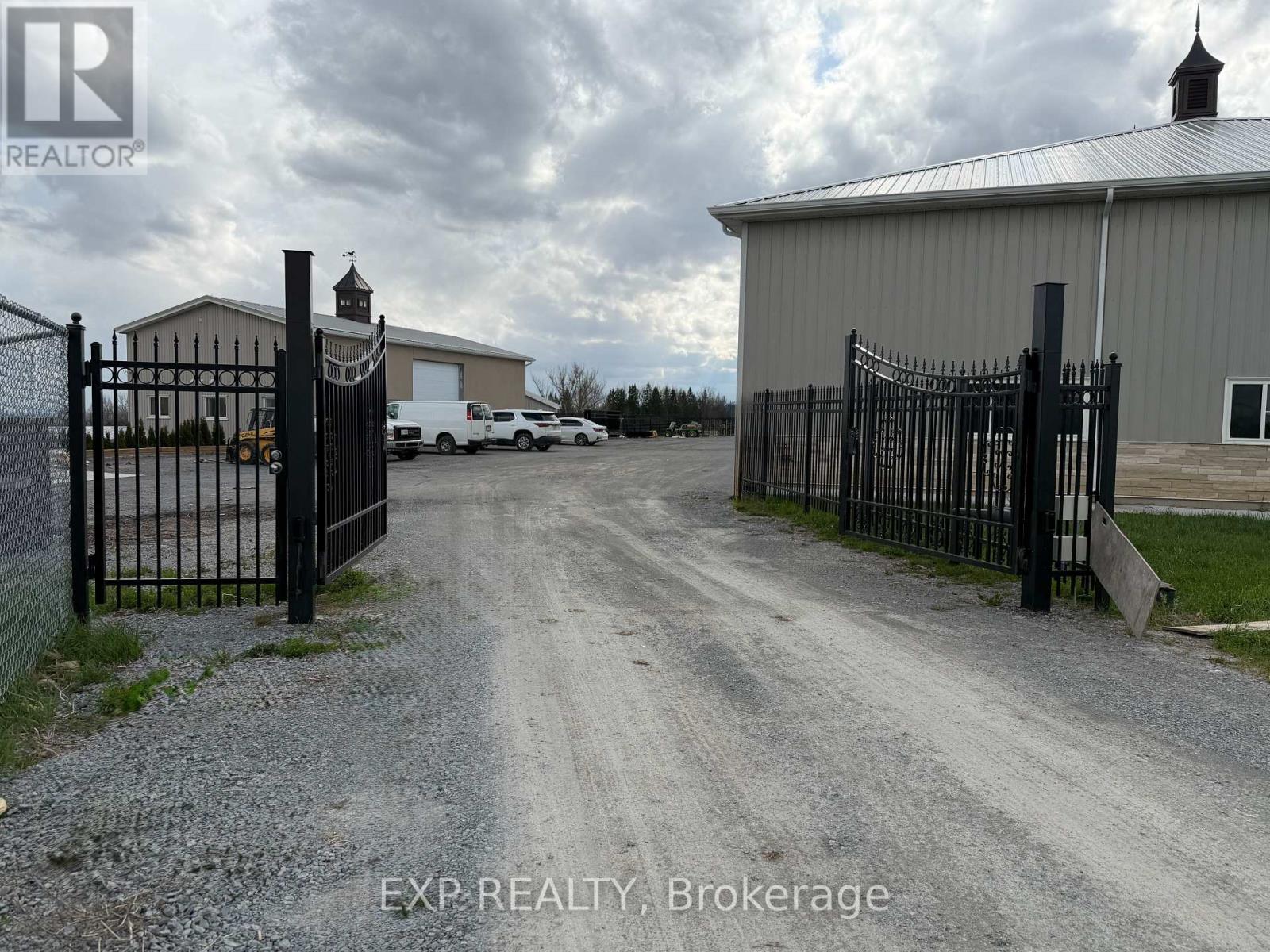 A - 13938 Mccowan Road, Whitchurch-Stouffville, Ontario  L4A 4E2 - Photo 3 - N13175464