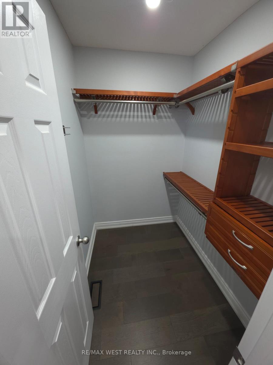 47 Linacre Drive, Richmond Hill, Ontario  L4E 0W2 - Photo 20 - N13175546