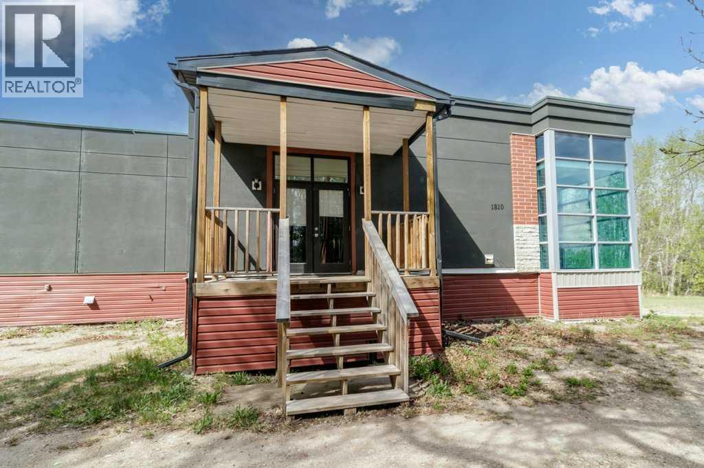 1810 25 Avenue, Delburne, Alberta  T0M 0V0 - Photo 2 - A2314544