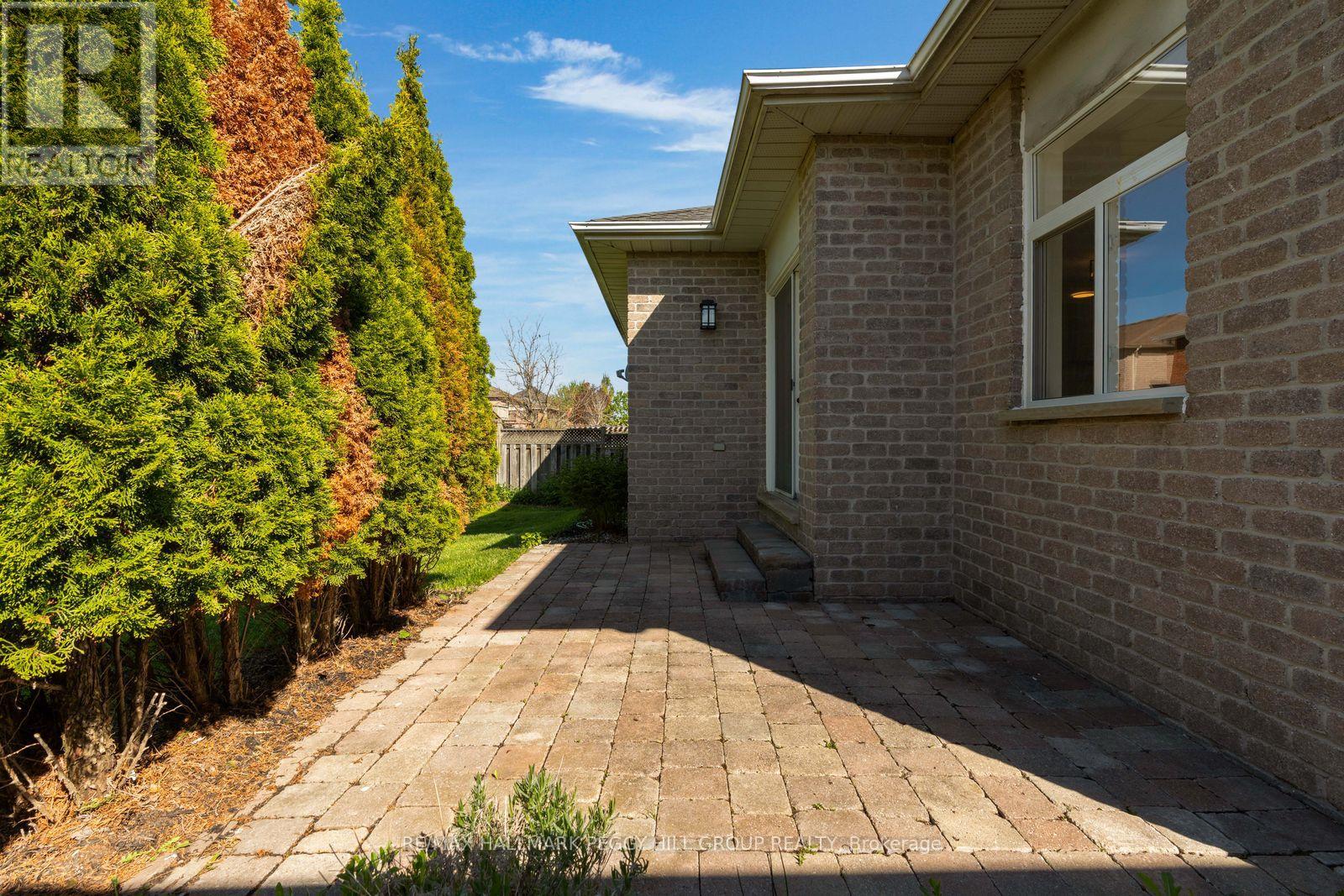 186 Golden Meadow Road, Barrie, Ontario  L4N 9R6 - Photo 16 - S13175676
