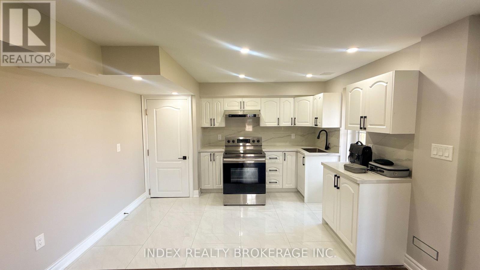 32 Skelton Street, Mono, Ontario  L9W 6W9 - Photo 6 - X13172412