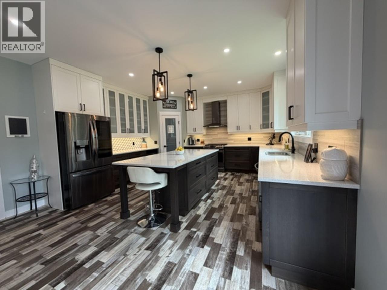 14770 Nechako Crescent, Prince George, British Columbia  V2M 7C1 - Photo 3 - R3127485