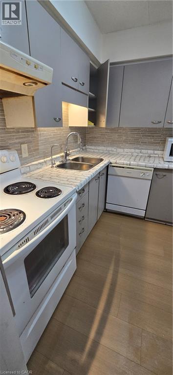 3085 Kingsway Drive Unit# 6, Kitchener, Ontario  N2C 2P1 - Photo 10 - 40833668