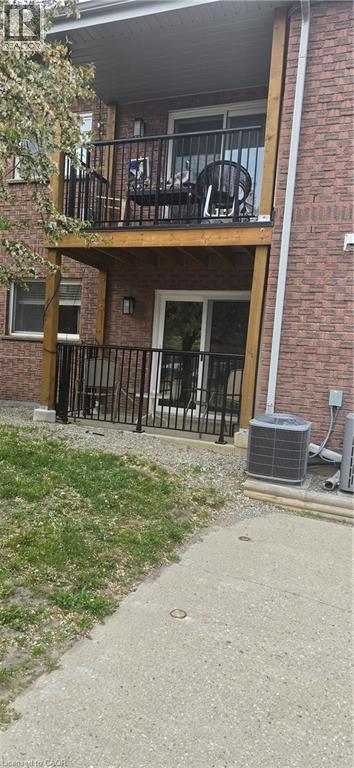 3085 Kingsway Drive Unit# 6, Kitchener, Ontario  N2C 2P1 - Photo 4 - 40833668