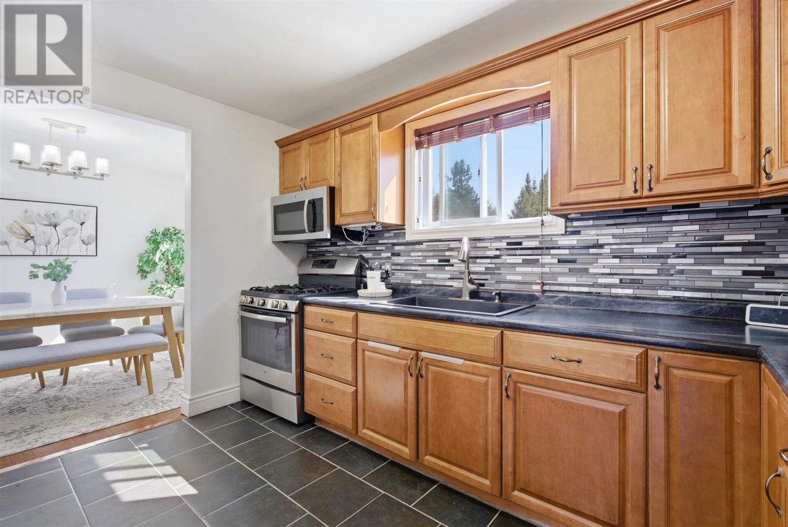 23 Shoreview Ct, Sault Ste. Marie, Ontario  P6A 5Y6 - Photo 10 - SM261180