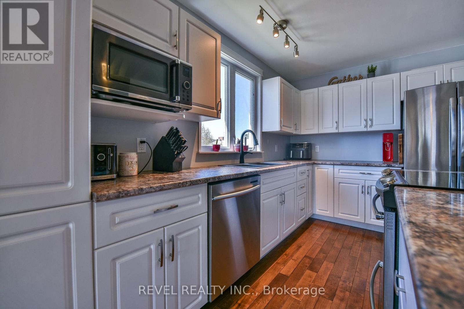 359 Tamarack Street, Timmins, Ontario  P4N 6R5 - Photo 9 - T13175828
