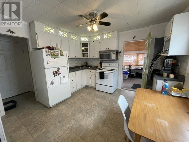 25 Casimir Ave, Dryden, Ontario  P8N 2G8 - Photo 3 - TB2601097