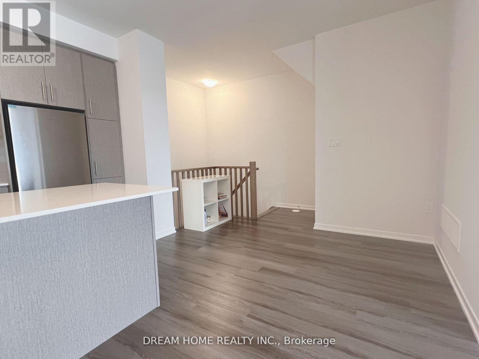 161 - 20 Lloyd Janes Lane, Toronto, Ontario  M8V 0J5 - Photo 4 - W13175426