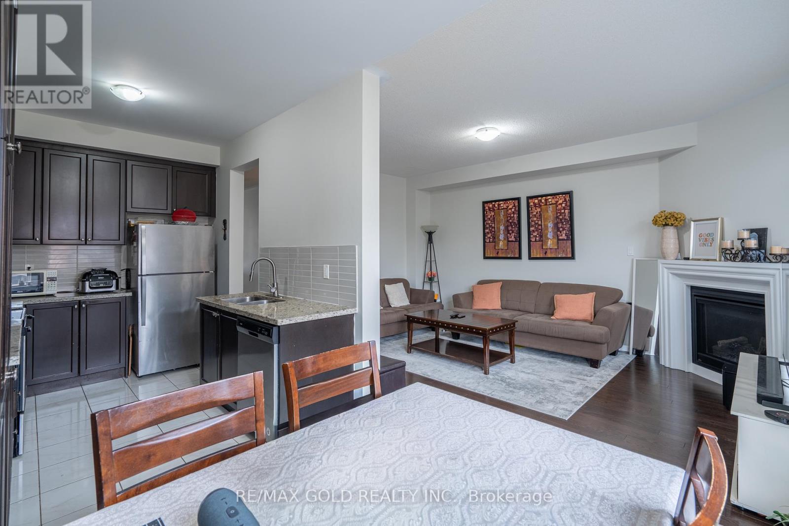 65 Villadowns Trail, Brampton, Ontario  L6R 3Y8 - Photo 13 - W13175440