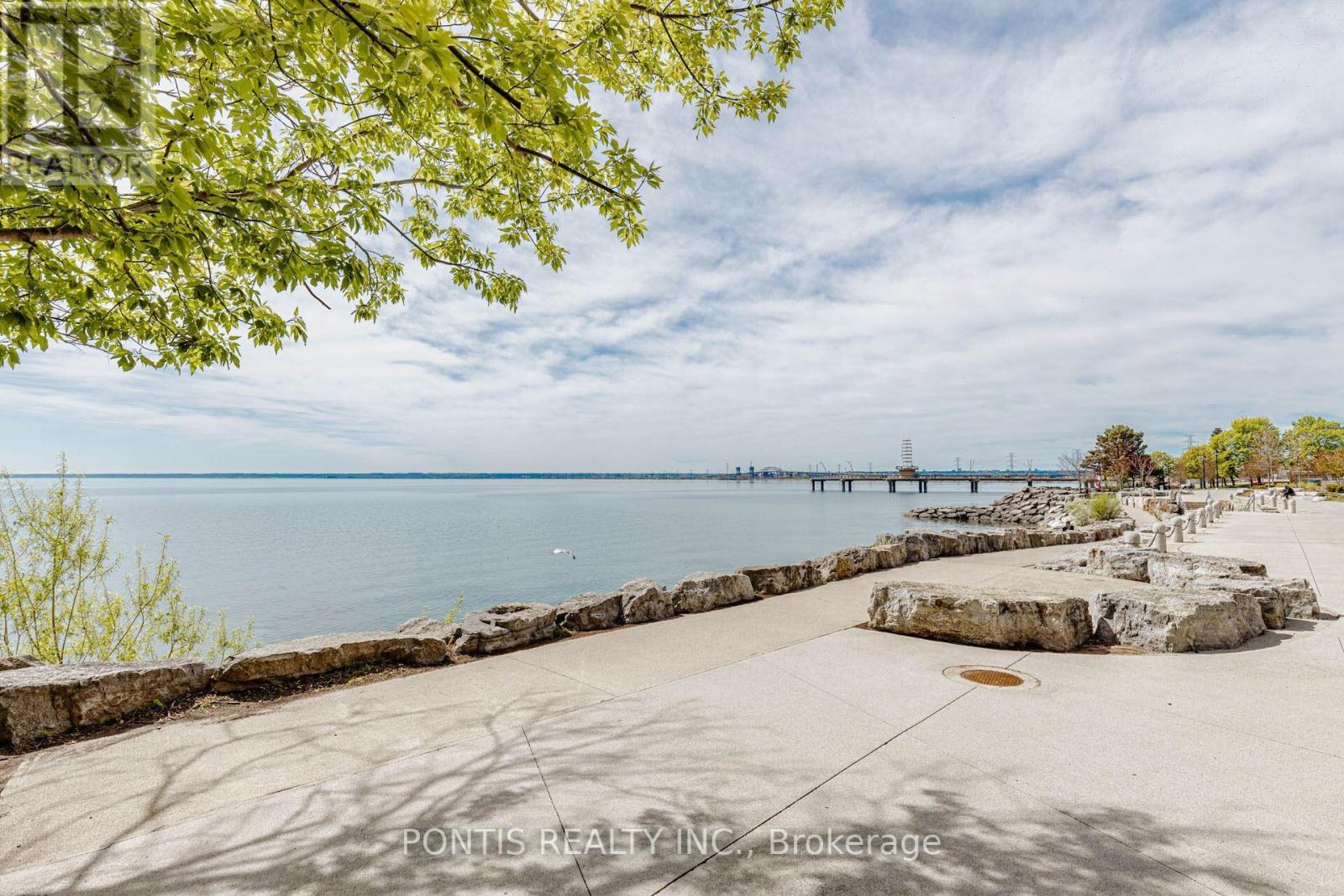 404 - 2075 Lakeshore Road, Burlington, Ontario  L7R 1E2 - Photo 26 - W13175494