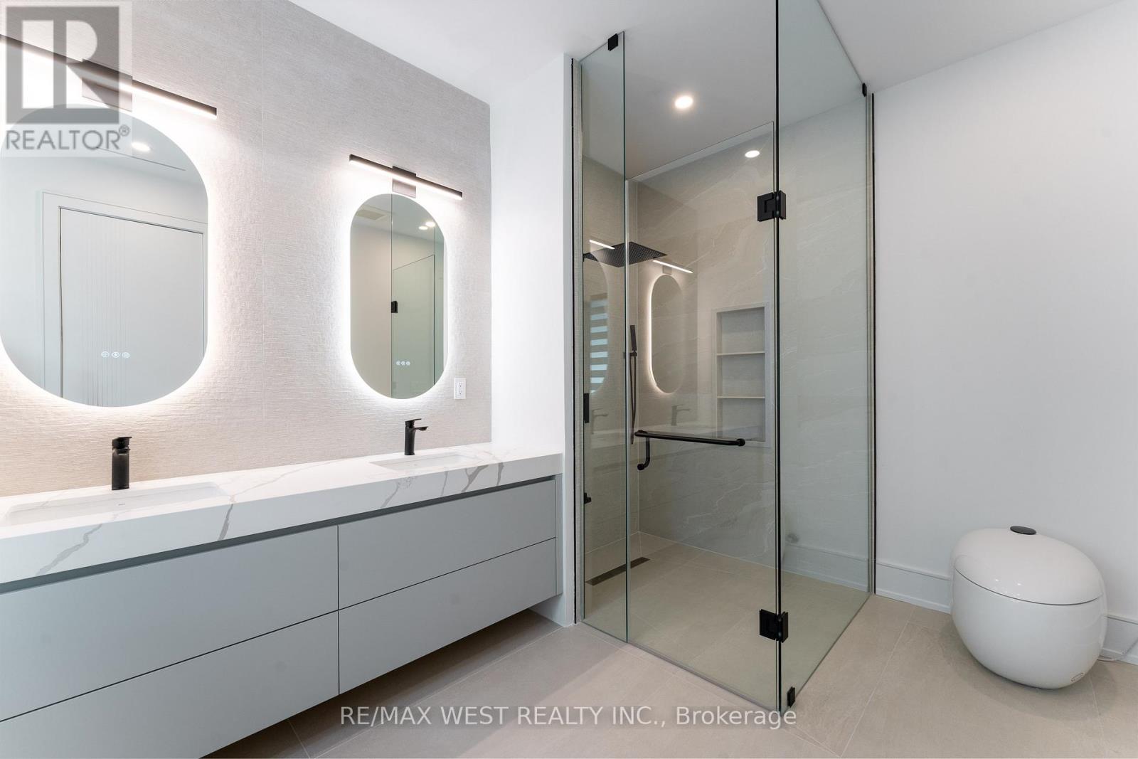 510 Wellington Crescent, Oakville, Ontario  L6L 4X5 - Photo 18 - W13175552