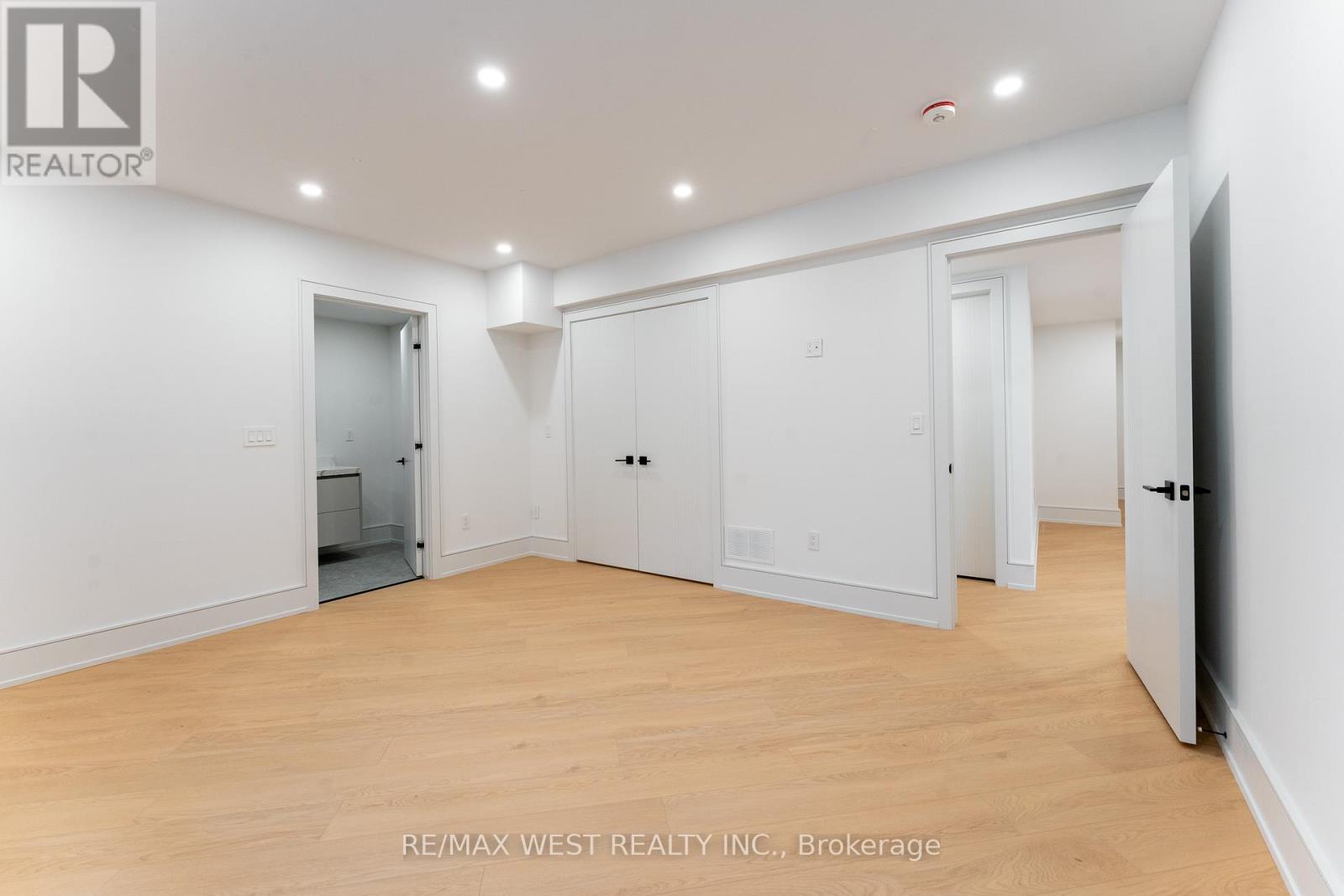 510 Wellington Crescent, Oakville, Ontario  L6L 4X5 - Photo 25 - W13175552