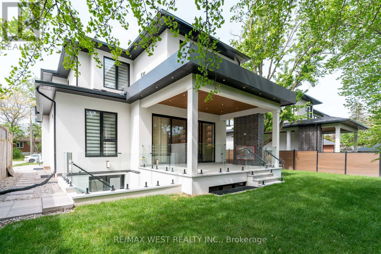 510 Wellington Crescent, Oakville, Ontario  L6L 4X5 - Photo 44 - W13175552