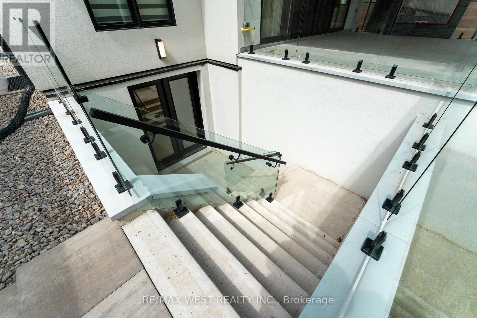 510 Wellington Crescent, Oakville, Ontario  L6L 4X5 - Photo 45 - W13175552